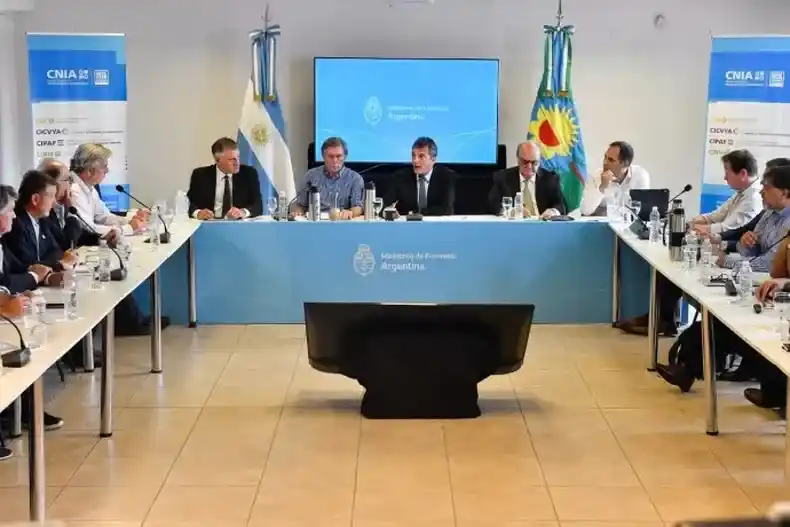 Sergio Massa recibió a la Mesa de Enlace y prometió medidas