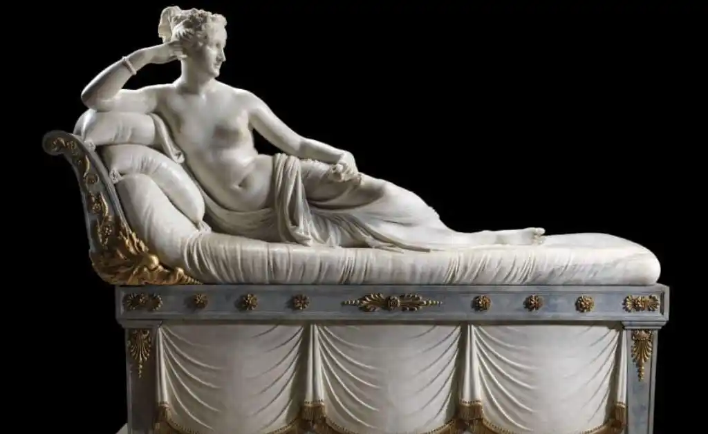 Un turista rompe una escultura de Canova al hacerse una selfie