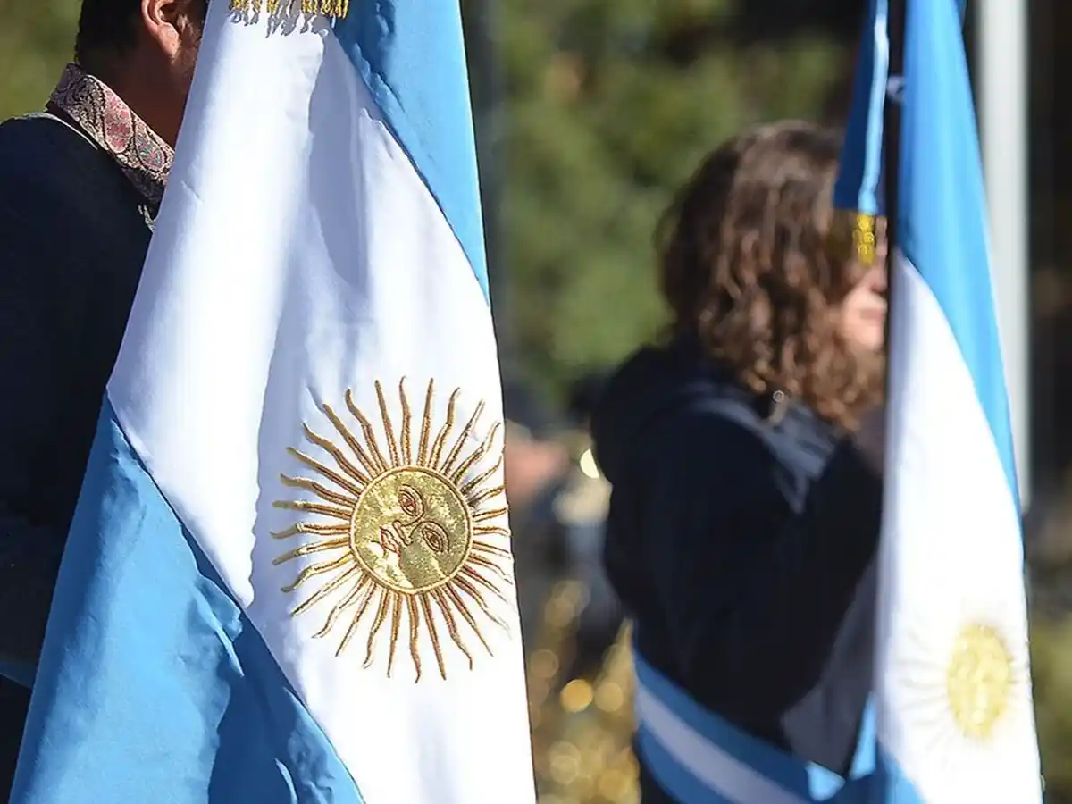 Polémico modo de elegir abanderados