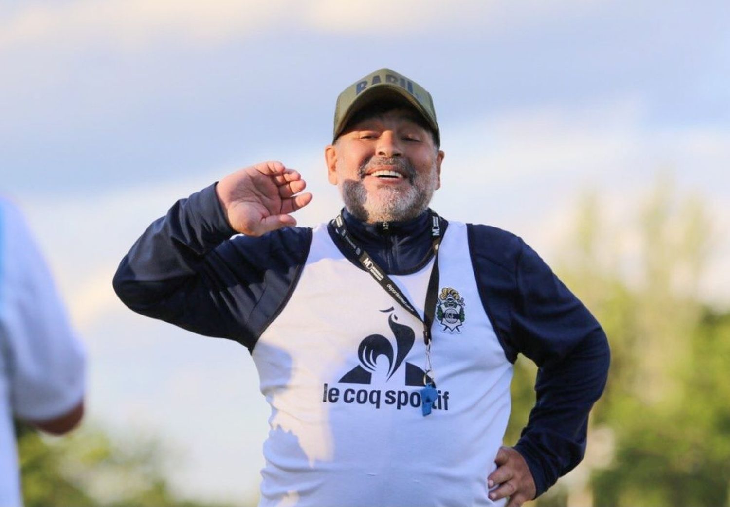 Maradona fue internado con un "bajón anímico"