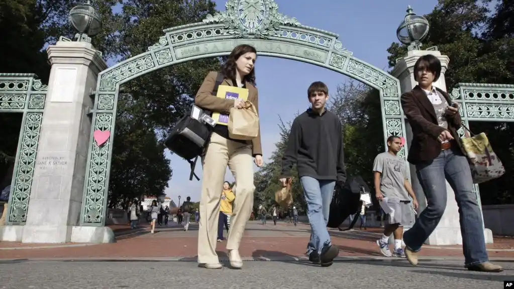 Jóvenes inmigrantes podrían ser el futuro de la innovación en EE.UU.