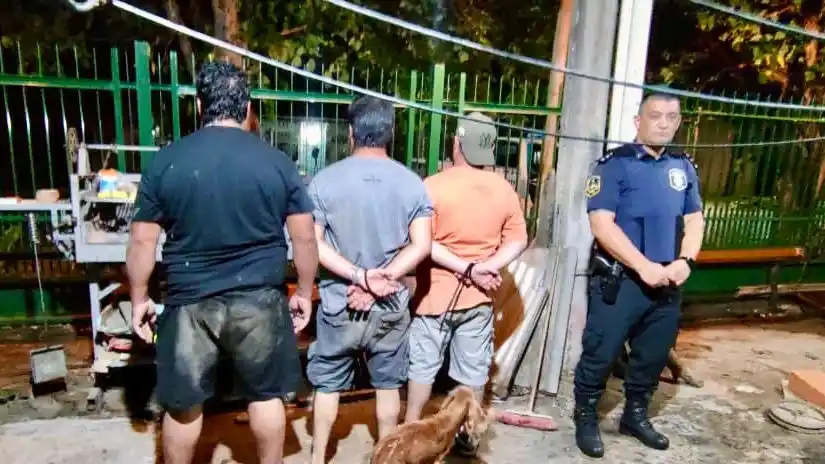 Los delincuentes mantenían asolada a la localidad.