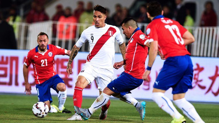 Copa América: Chile con un gol en offside derrotó a Perú y está en la final