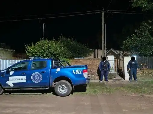 Allanamiento en e domicilio de calle Olegario Andrade al 600. Foto: Gentileza