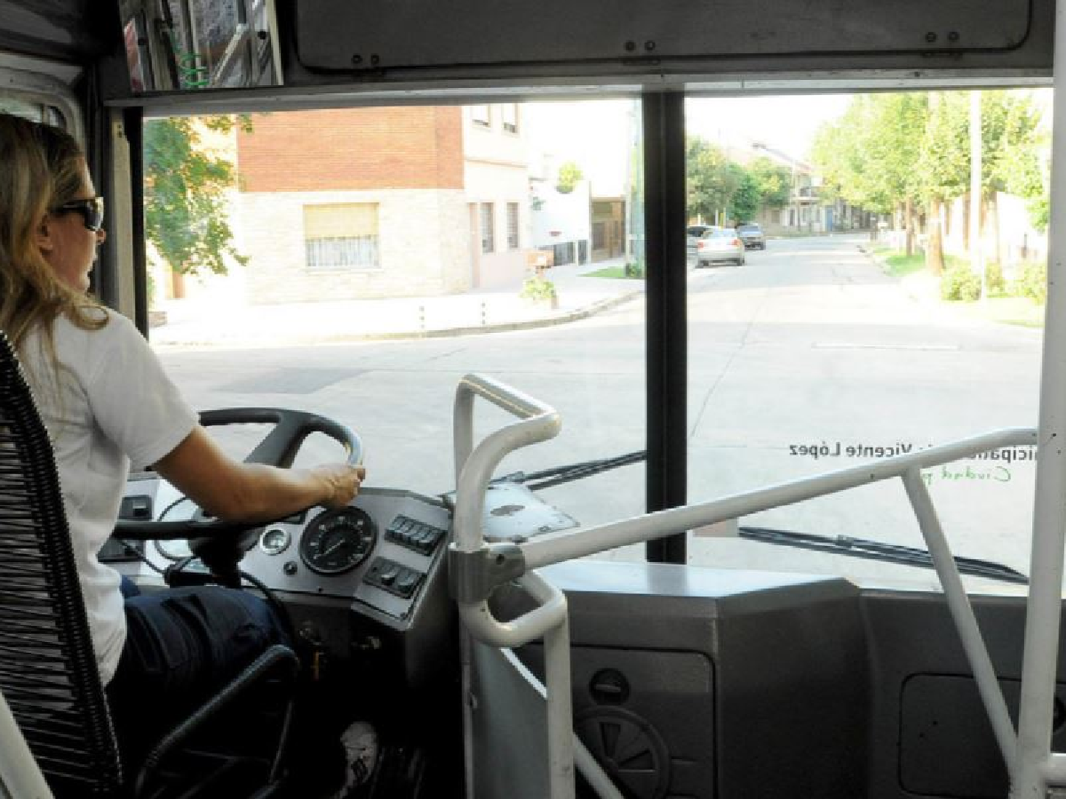 "La mujer no está preparada para manejar un colectivo", dijo el titular de UTA Rosario