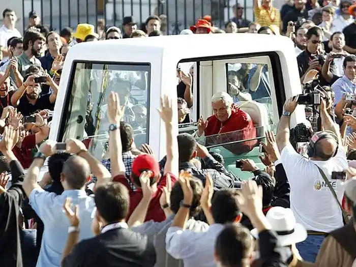 Poco antes de morir, Benedicto XVI reveló en una  carta por qué renunció al pontificado