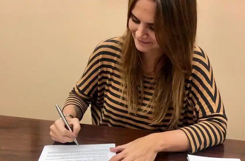 Amalia Granata renunció al partido Unite por la Familia y la Vida antes de asumir como diputada provincial