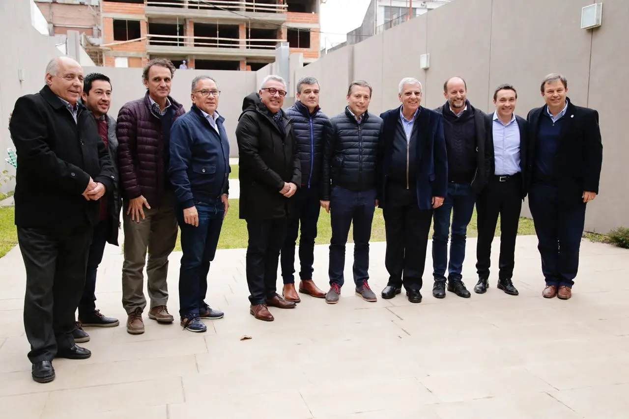 Intendentes del conurbano defendieron AySA y sus trabajadores y aseguran la continuidad de las obras