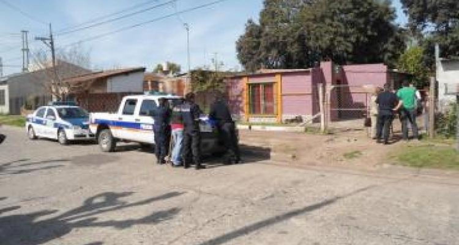 Una familia que vivía en Alvear 855 fue desalojada