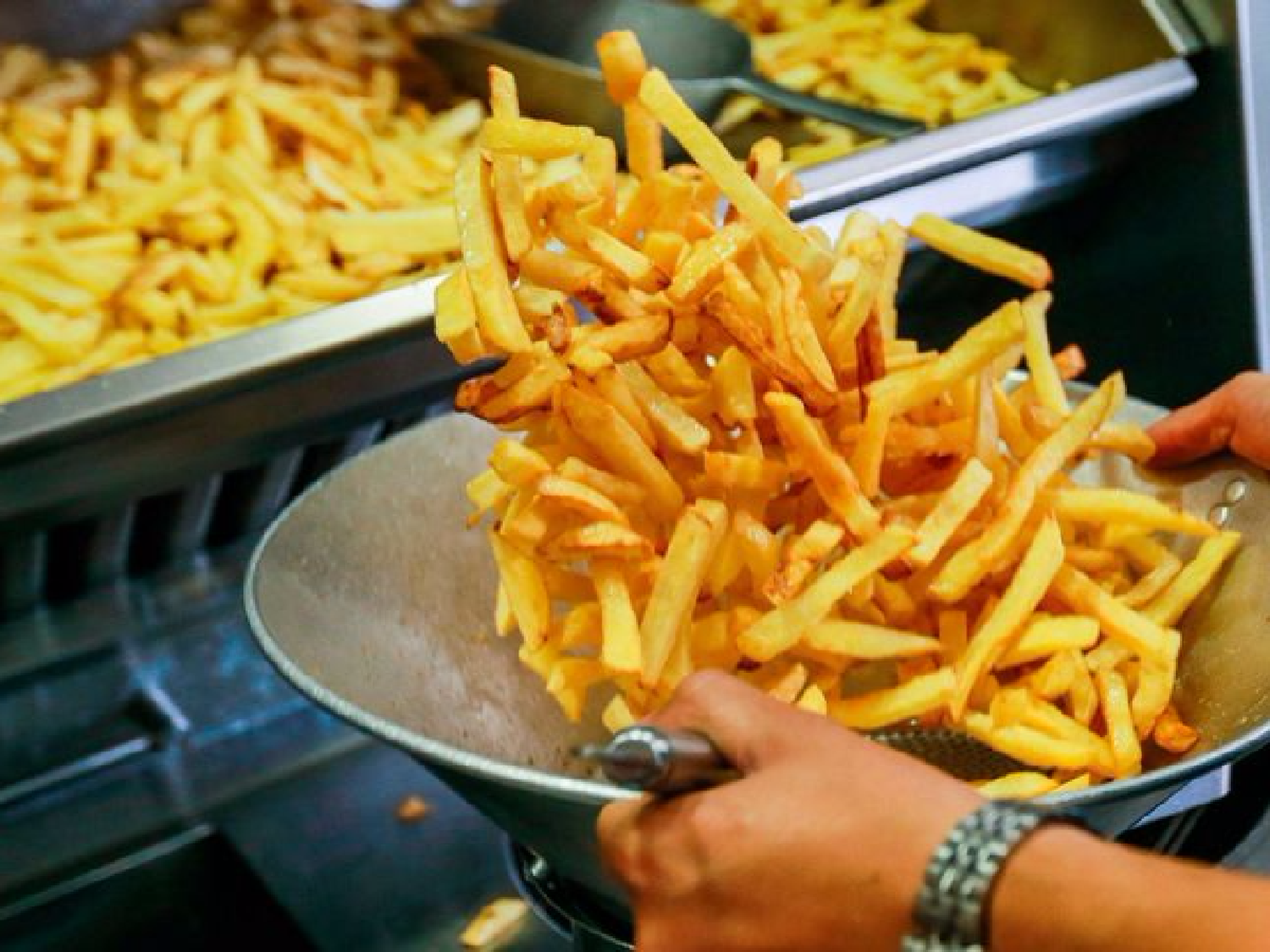 Casi queda ciego por tener una dieta a base de papas fritas