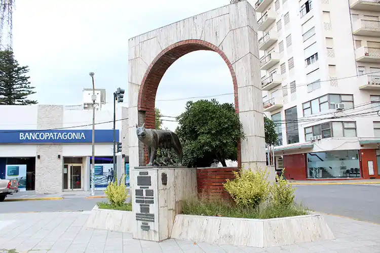 Día del inmigrante italiano: se realizará un acto en el monumento