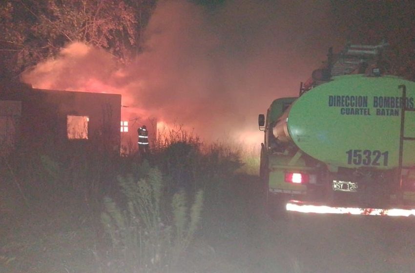 Voraz incendio en El Colmenar