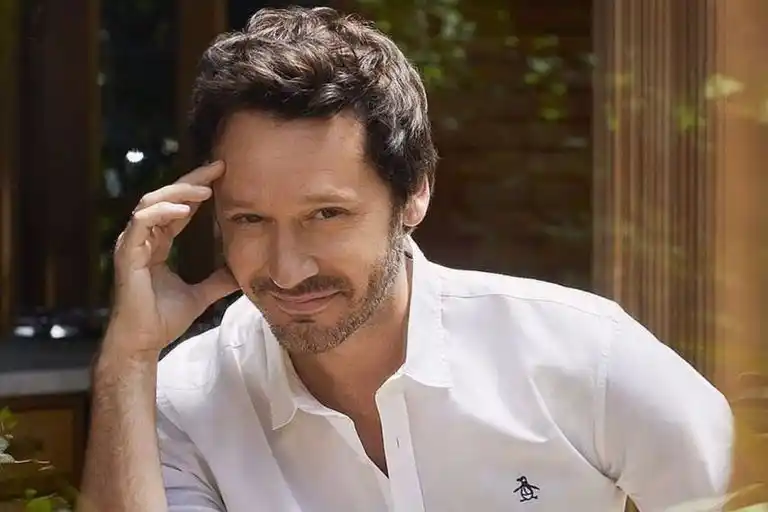 Benjamín Vicuña protagonizó una sesión de fotos con todos sus hijos: "Ellos son mi vida"