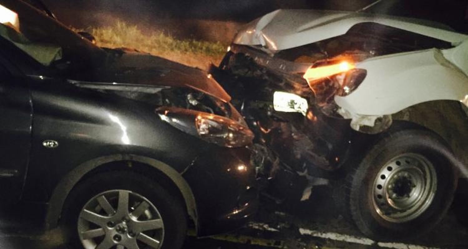 Ruta 1001: Accidente entre dos vehículos