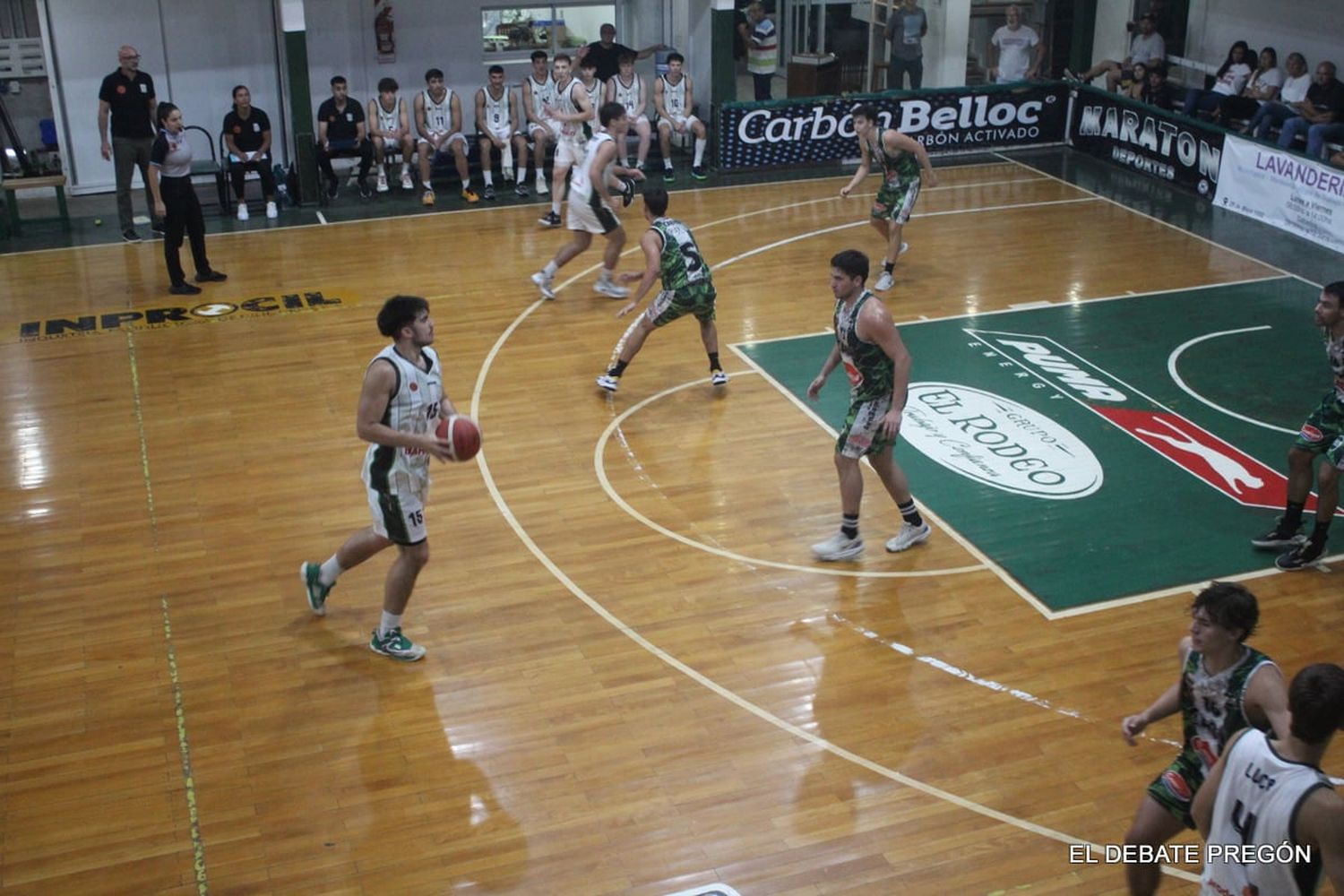 B.H. sumó una nueva derrota, fue la quinta en serie y esta vez en manos de Racing de Gualeguaychú. El equipo de Marcelo Duffy sigue sin dar las respuestas esperadas. Por su parte, Centro Bancario vendió cara su derrota en C. del Uruguay ante Parque Sur.