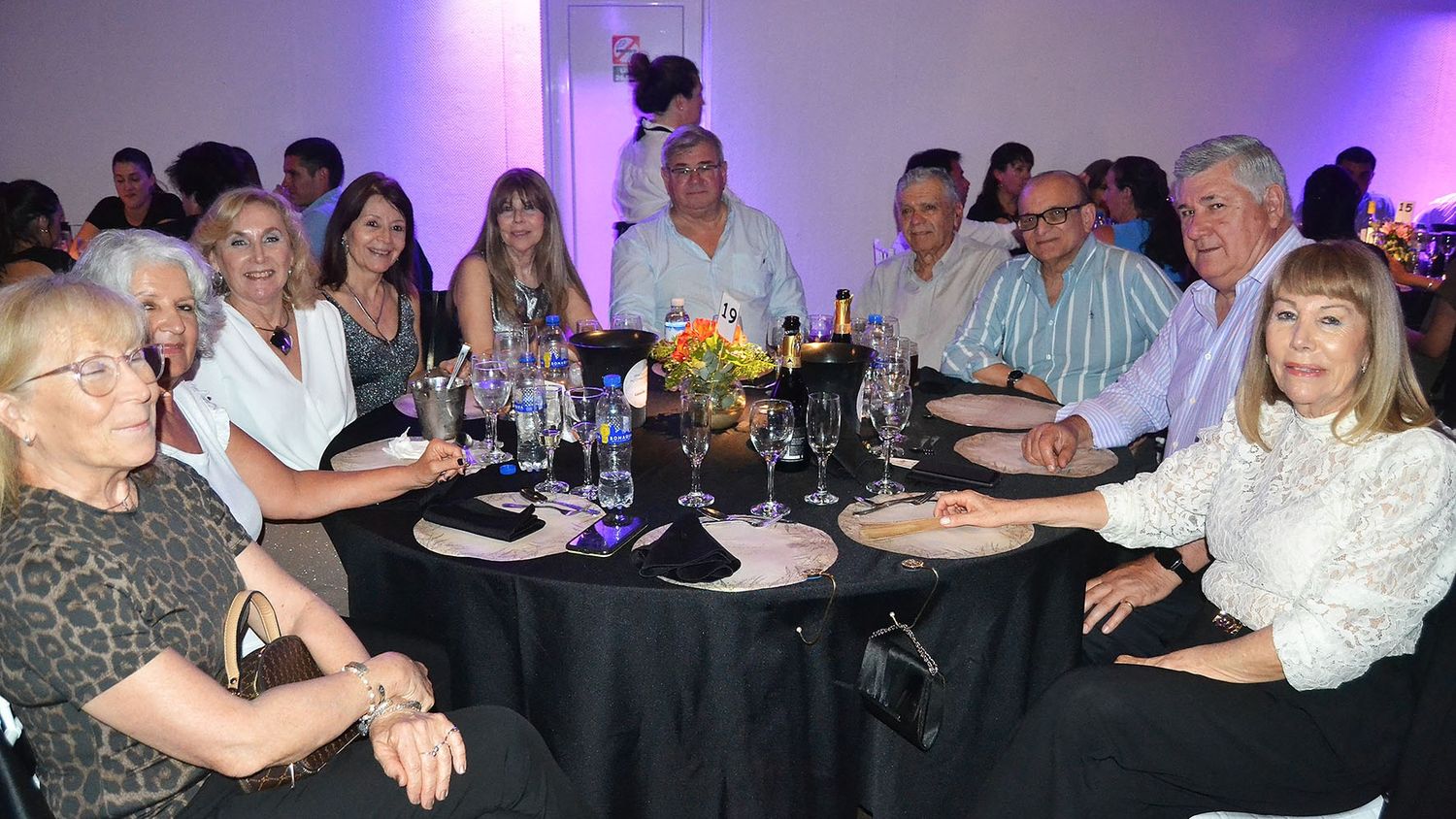 Gran cena solidaria a beneficio de la Escuela “Lucecitas”