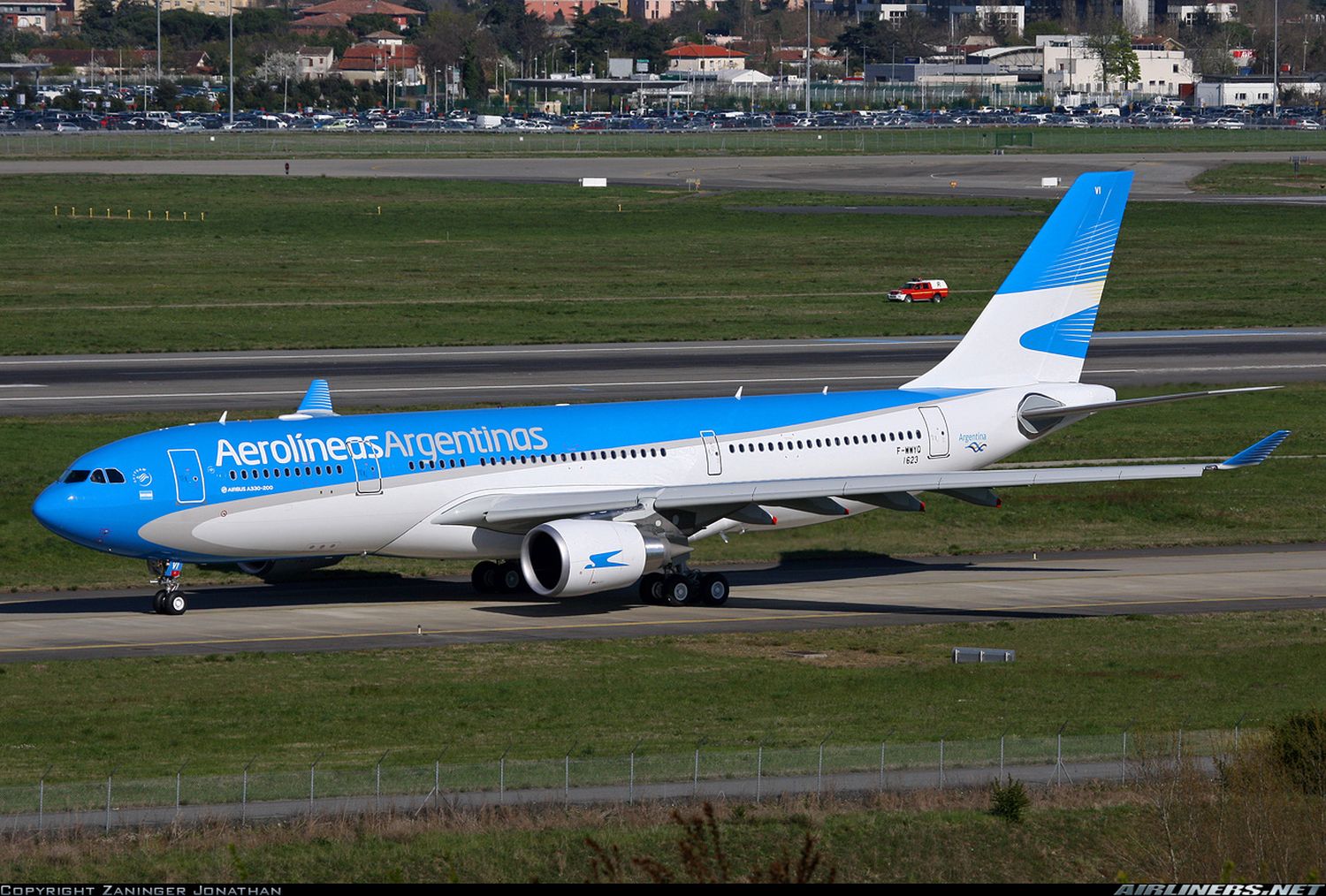 El Airbus A330-202 LV-FVI para Aerolíneas Argentinas voló por primera vez