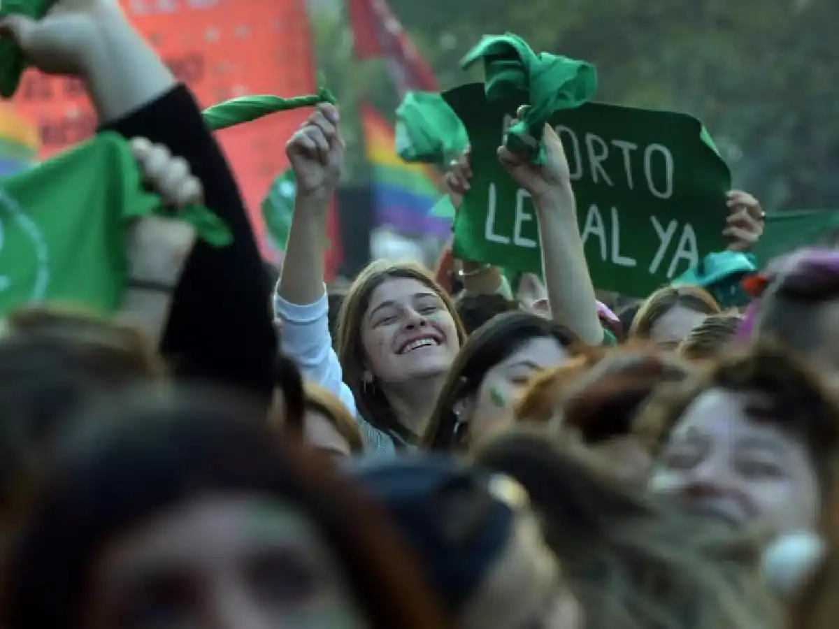 Médicos de todo el país lanzaron una campaña pidiendo la legalización del aborto