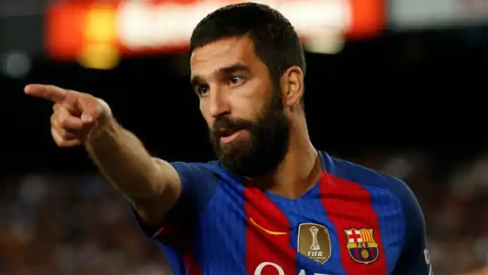 Bombazo: ¿Arda Turan a Boca Juniors?