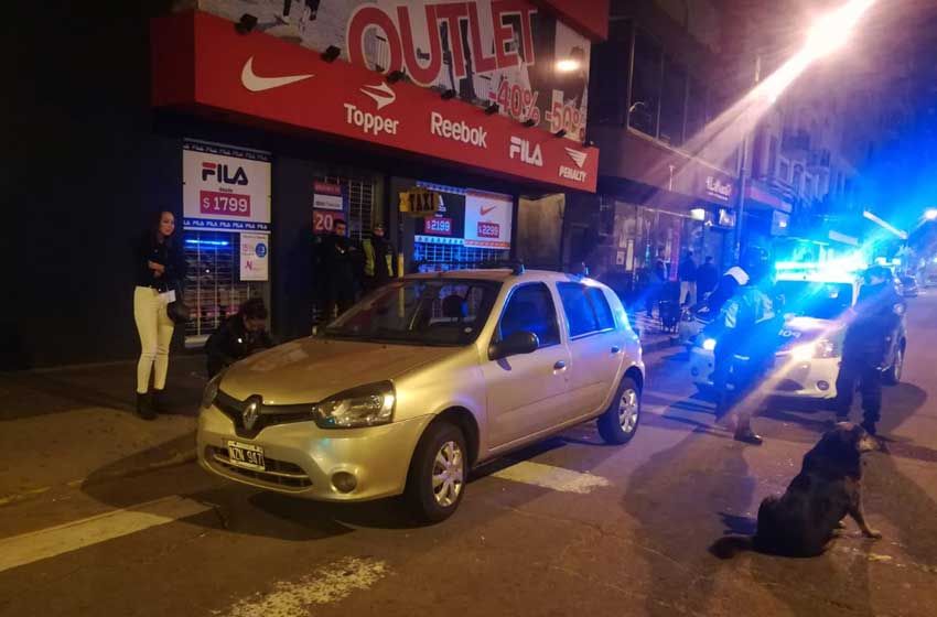 Manejaba ebrio y a contramano por el centro: le secuestraron el auto
