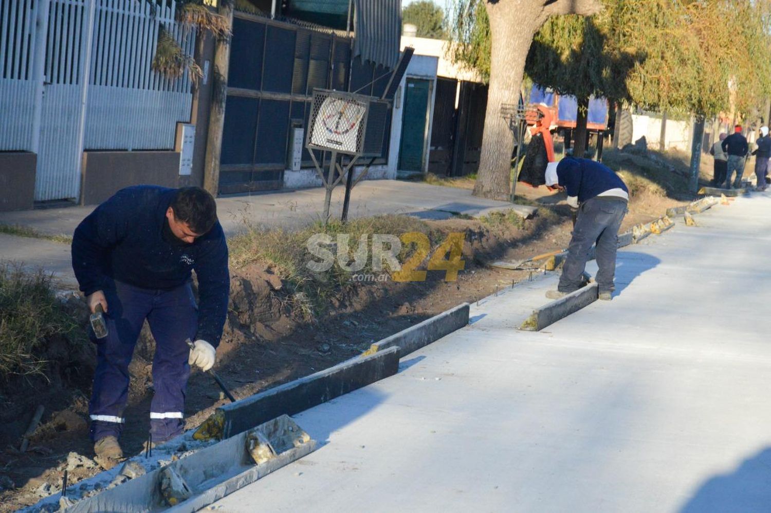 Trabajos previos del Municipio para seguir pavimentando