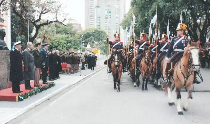 16 de marzo, nuevo aniversario del  glorioso  Regimiento de Granaderos