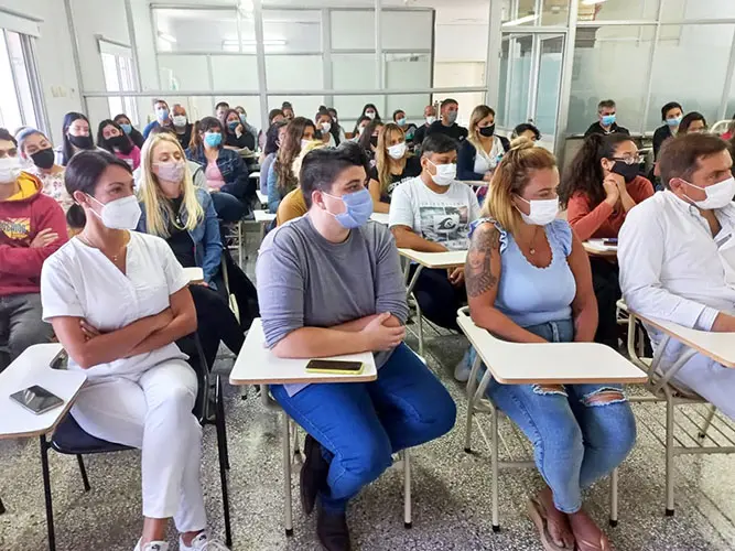 Se inició el segundo año de la carrera de enfermería