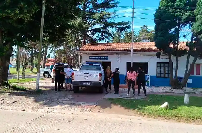 Tres turistas y un marplatense detenidos por forzar e ingresar a una vivienda