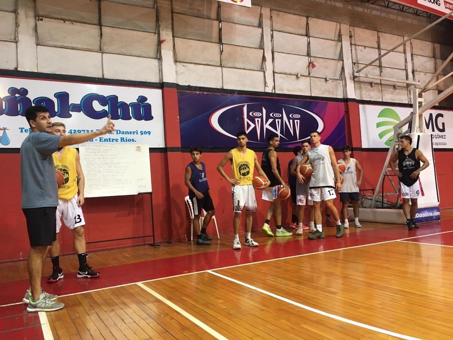Central puso primera con un doble turno en el José María Bértora