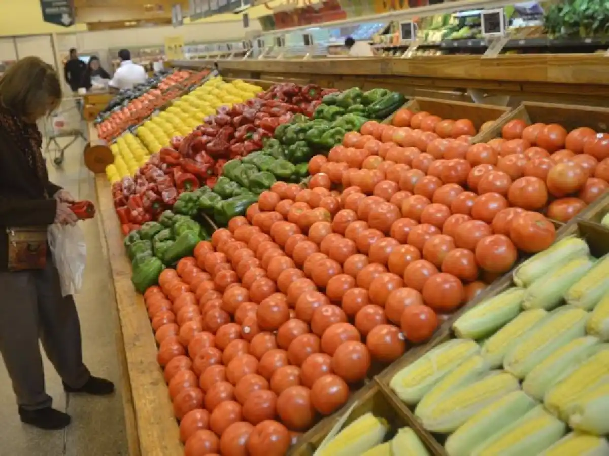 La brecha de precios entre origen y góndola de los productos agropecuarios subió a 5,29 veces en marzo