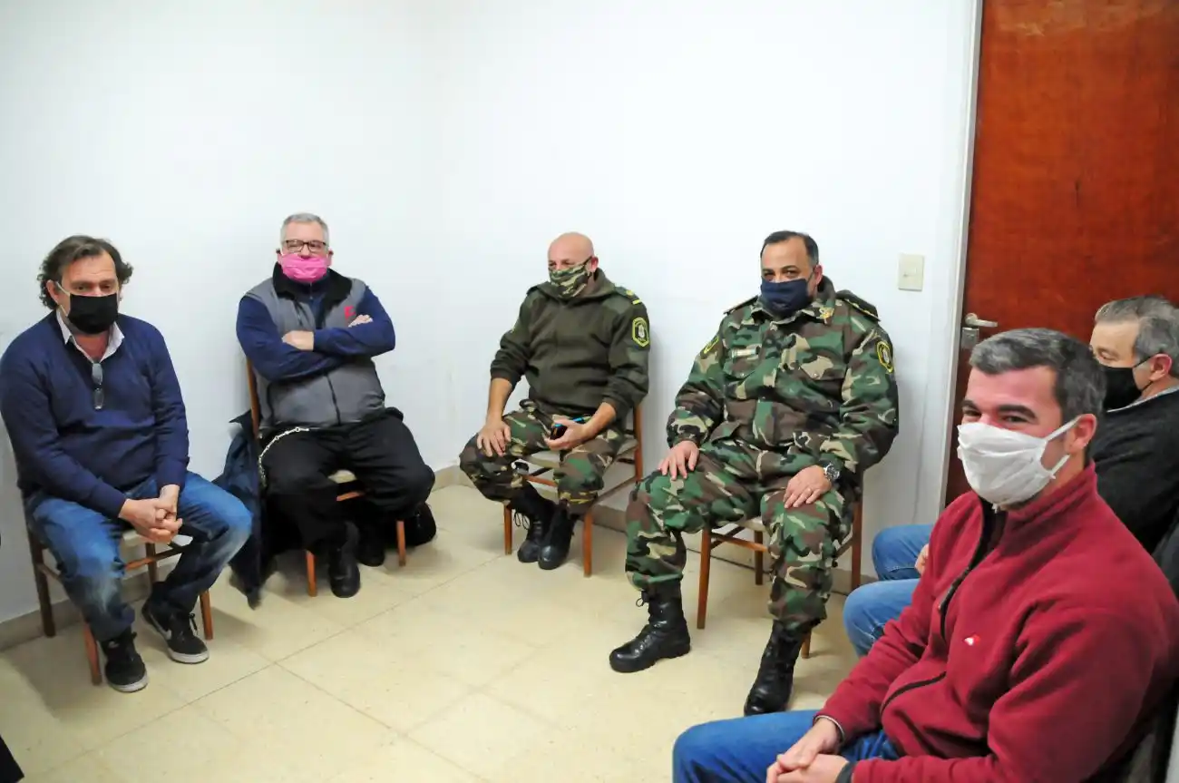 Provincia confirmó que habrá una escuela de policía rural y en Tandil lo celebraron