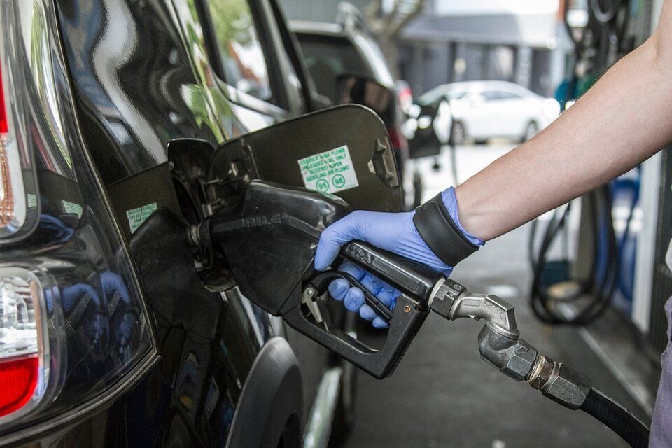 Falta combustible en Argentina