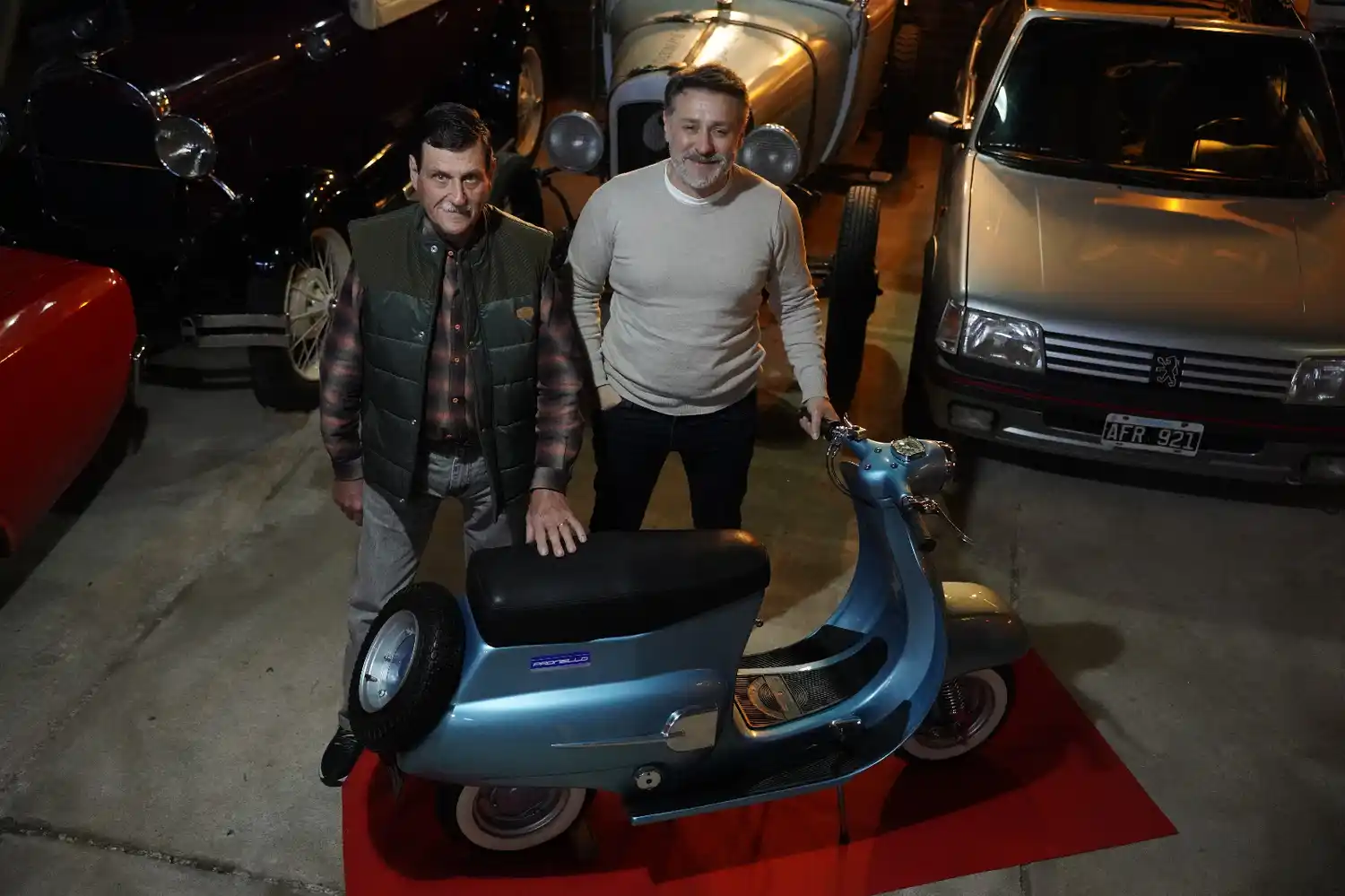 Una joya sobre ruedas. Alberto y Raúl llevan la Saborul Junior’s a Autoclásica 2025.