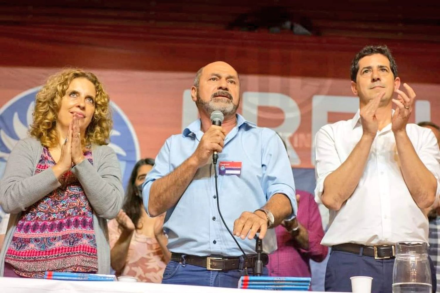 El intendente de Ensenada Mario Secco fue reelecto presidente del Frente Grande