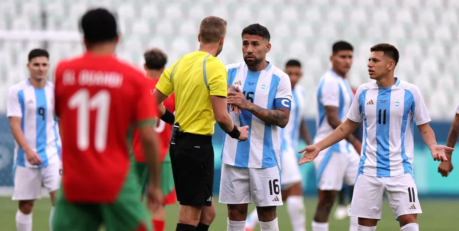 Insólito inicio de los Juegos Olímpicos en el fútbol masculino. Crédito: Reuters