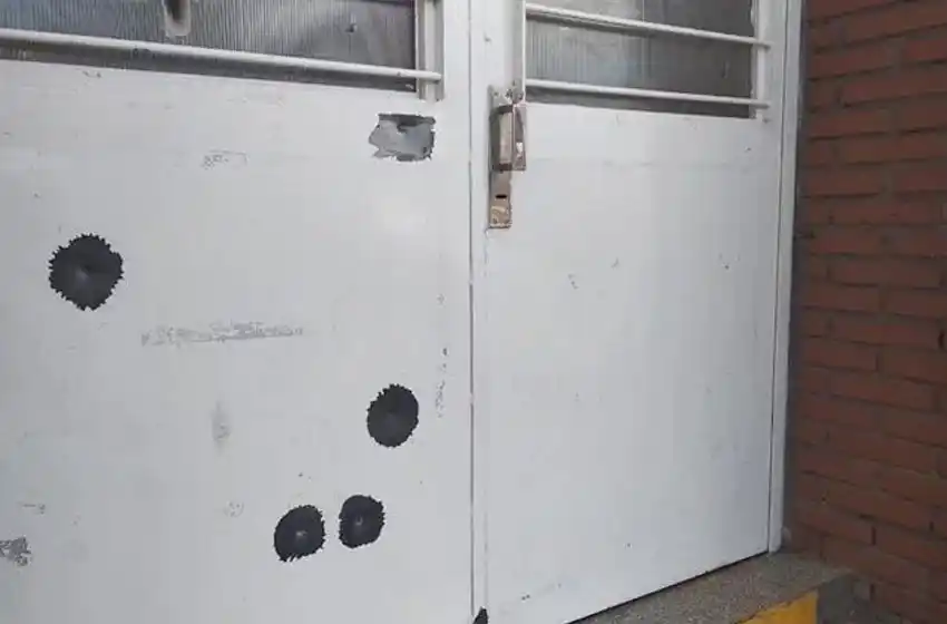 Raúl Bravo, representante legal del colegio Pablo VI, contó qué le dijo Pullaro tras el ataque