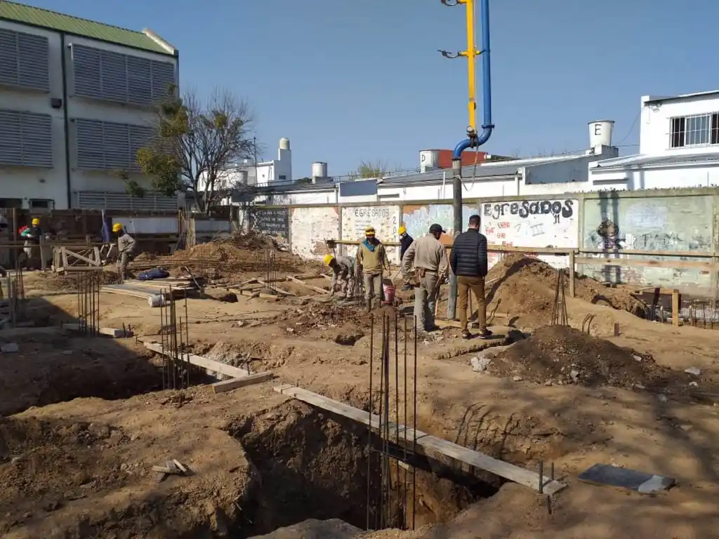 Avanzan con las obras de ampliación y refacción de la Escuela Secundaria 2