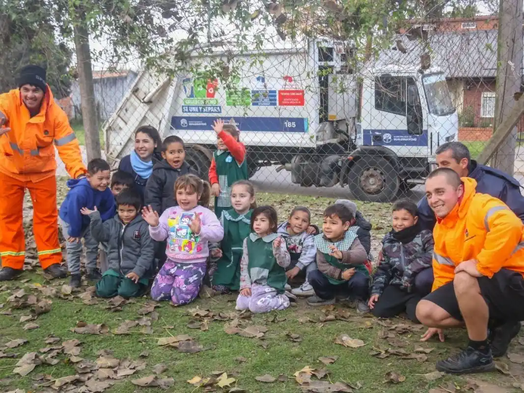 La tierna historia de los niños de jardín que querían conocer a los recolectores de Higiene Urbana