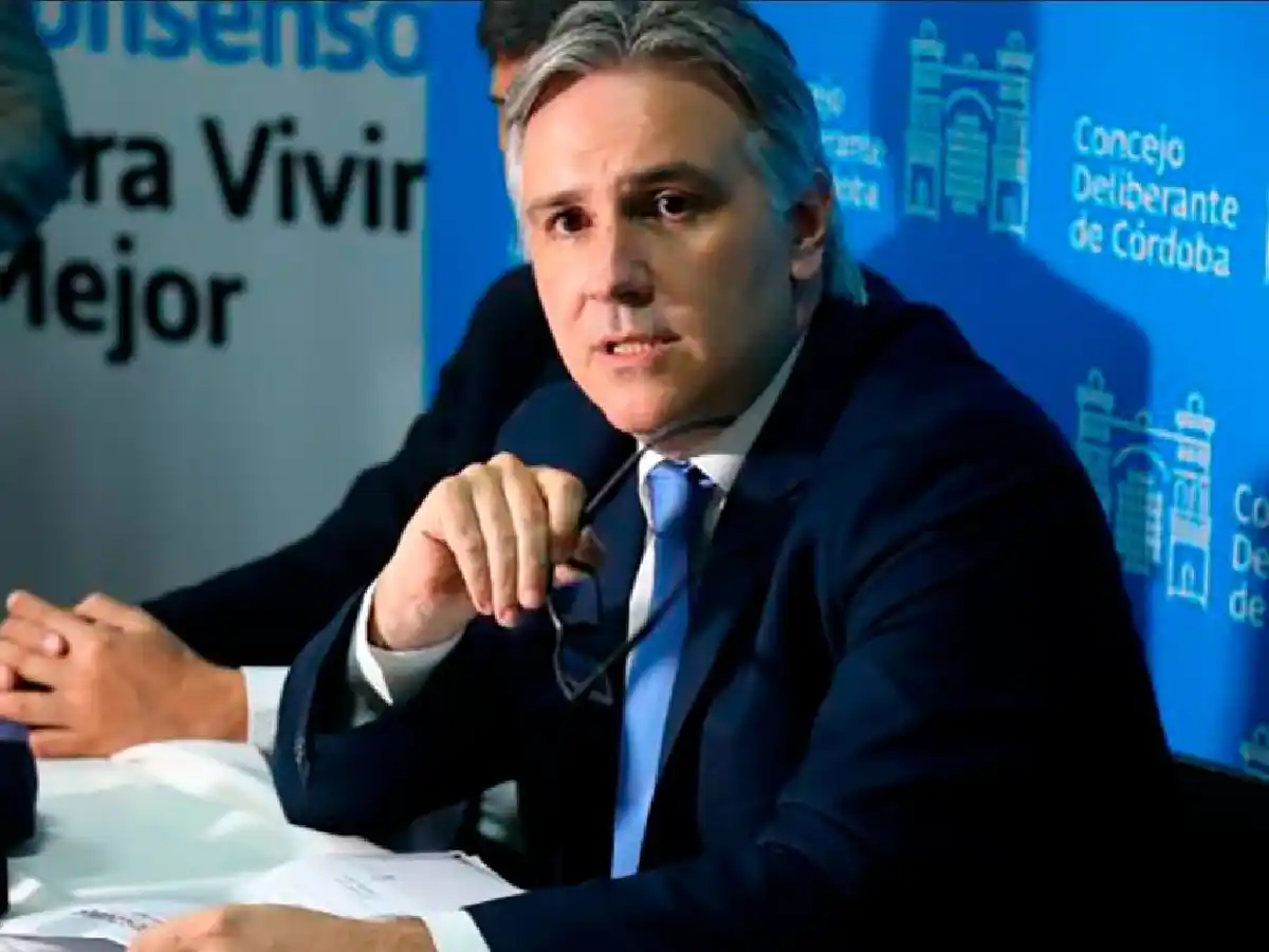 Llaryora fue sometido a  una angioplastia y el lunes retomará las actividades