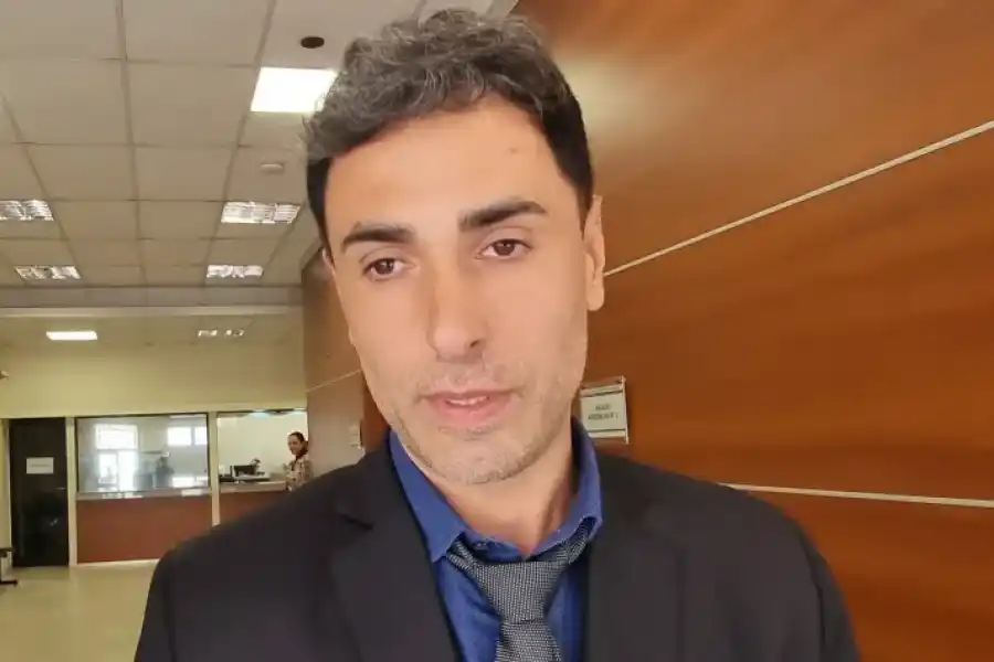 Tiene 27 años y lo investigan por abuso sexual en perjuicio de su expareja: quedó en prisión preventiva