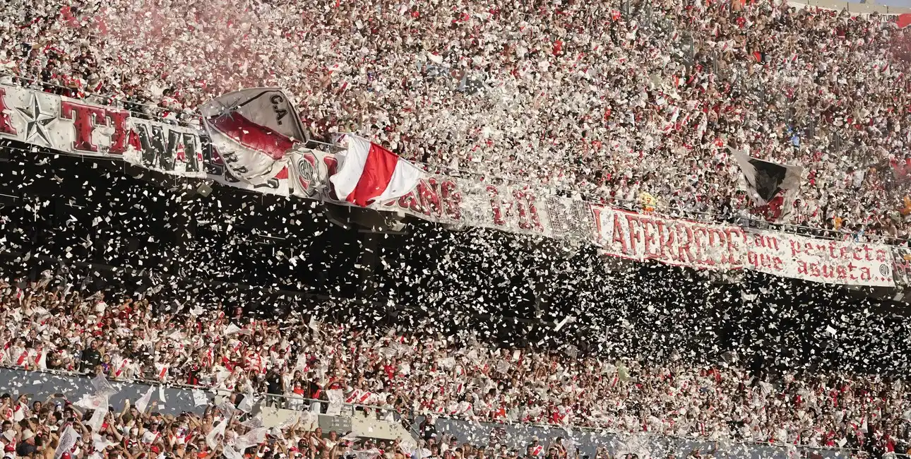 Luego del Superclásico, prohibieron los papelitos en las canchas