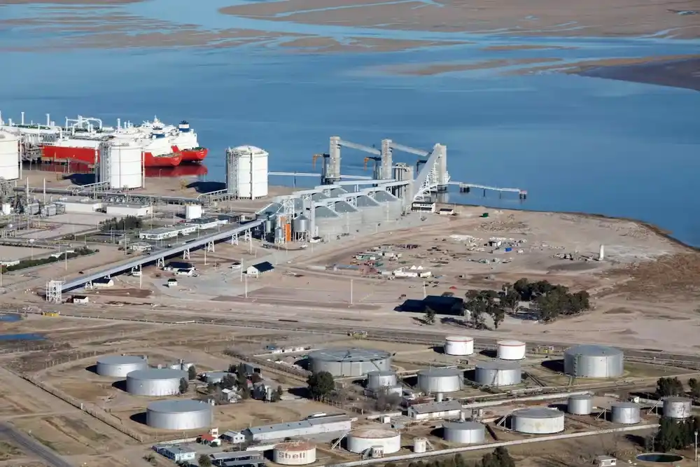 Dreyfus anunció que invertirá USD 400 millones en Bahía Blanca y desde LLA lo consideran "una señal de confianza"