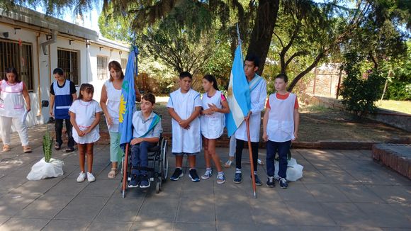 Comienzo de clases: el acto inaugural fue en la escuela 501