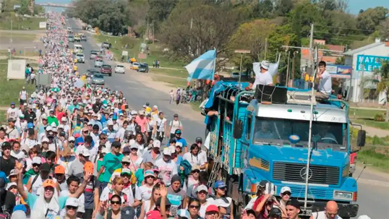 Comenzó la Peregrinación de los Pueblos