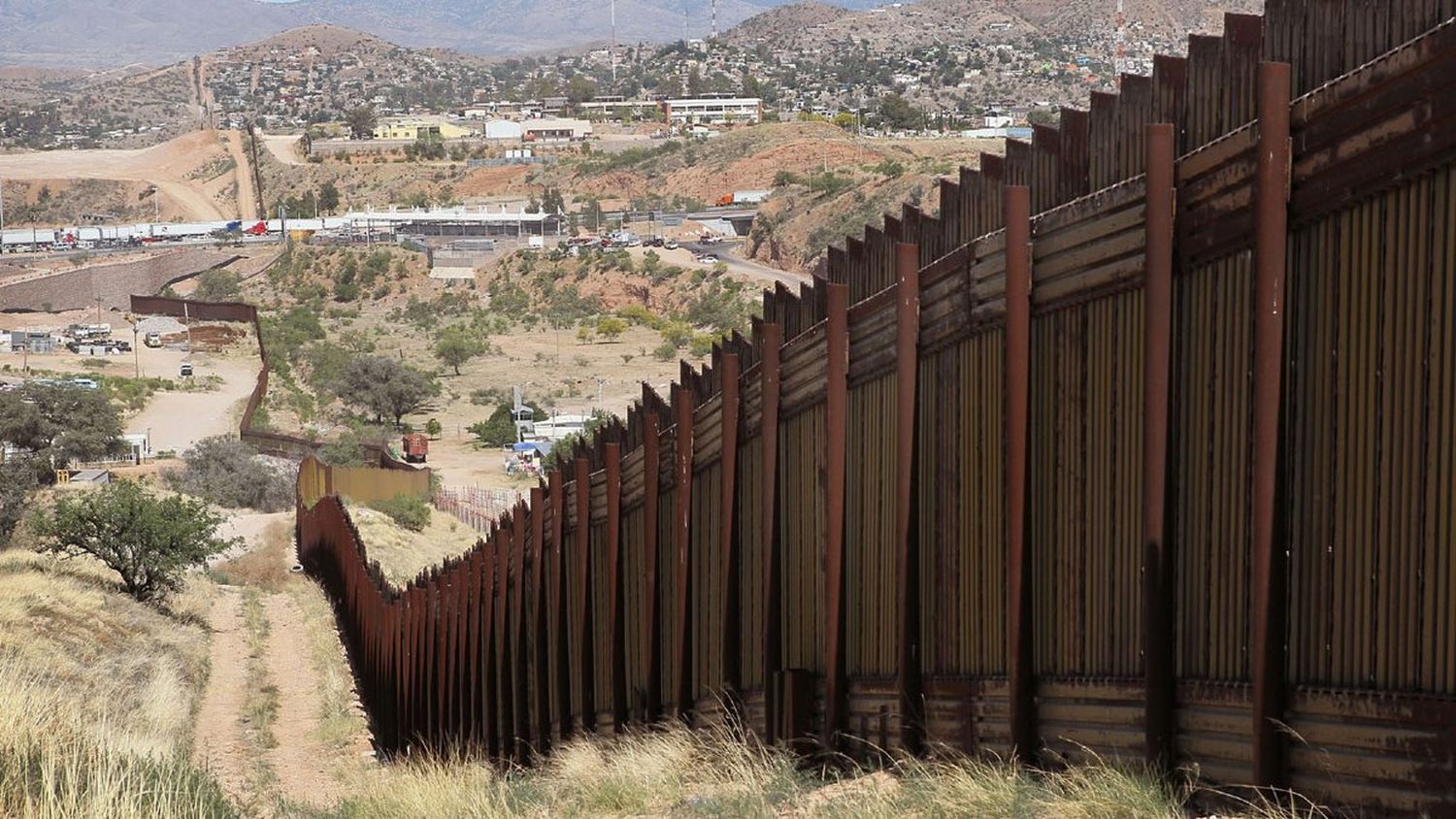 ¡SE ACABÓ LO QUE SE DABA! Biden cerrará frontera con México a solicitantes de asilo (+Detalles)