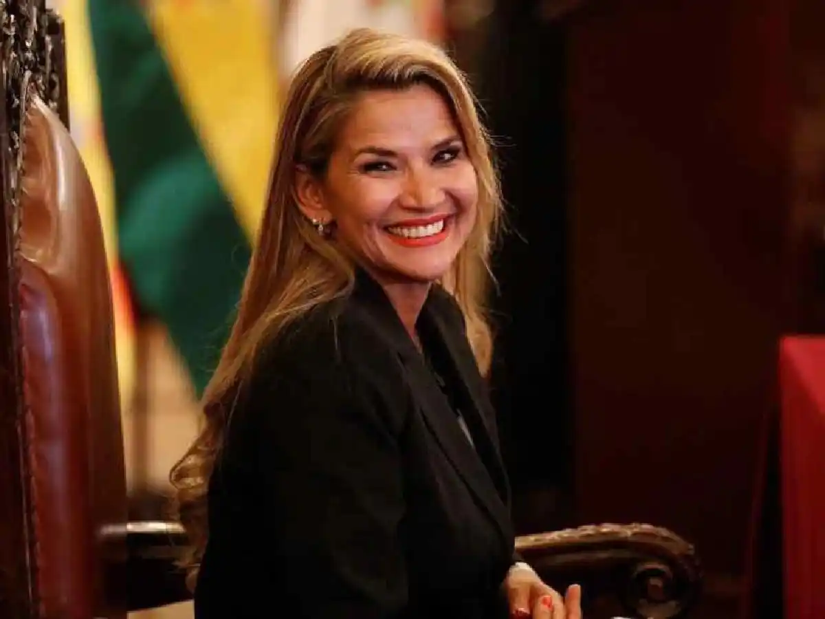 La expresidenta de facto de Bolivia Jeanine Áñez fue condenada a 10 años de prisión