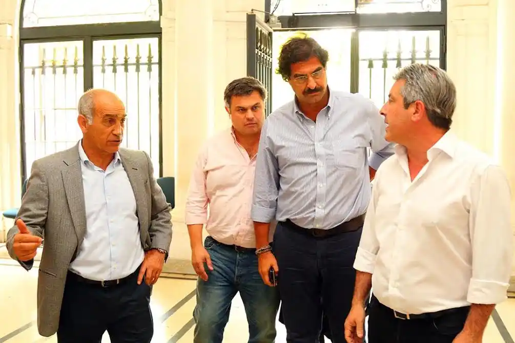 Salvador y funcionarios provinciales recorrieron Pergamino tras nuevas inundaciones