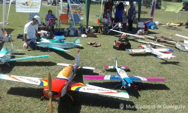Hoy se realiza el 4º Festival de Aeromodelismo