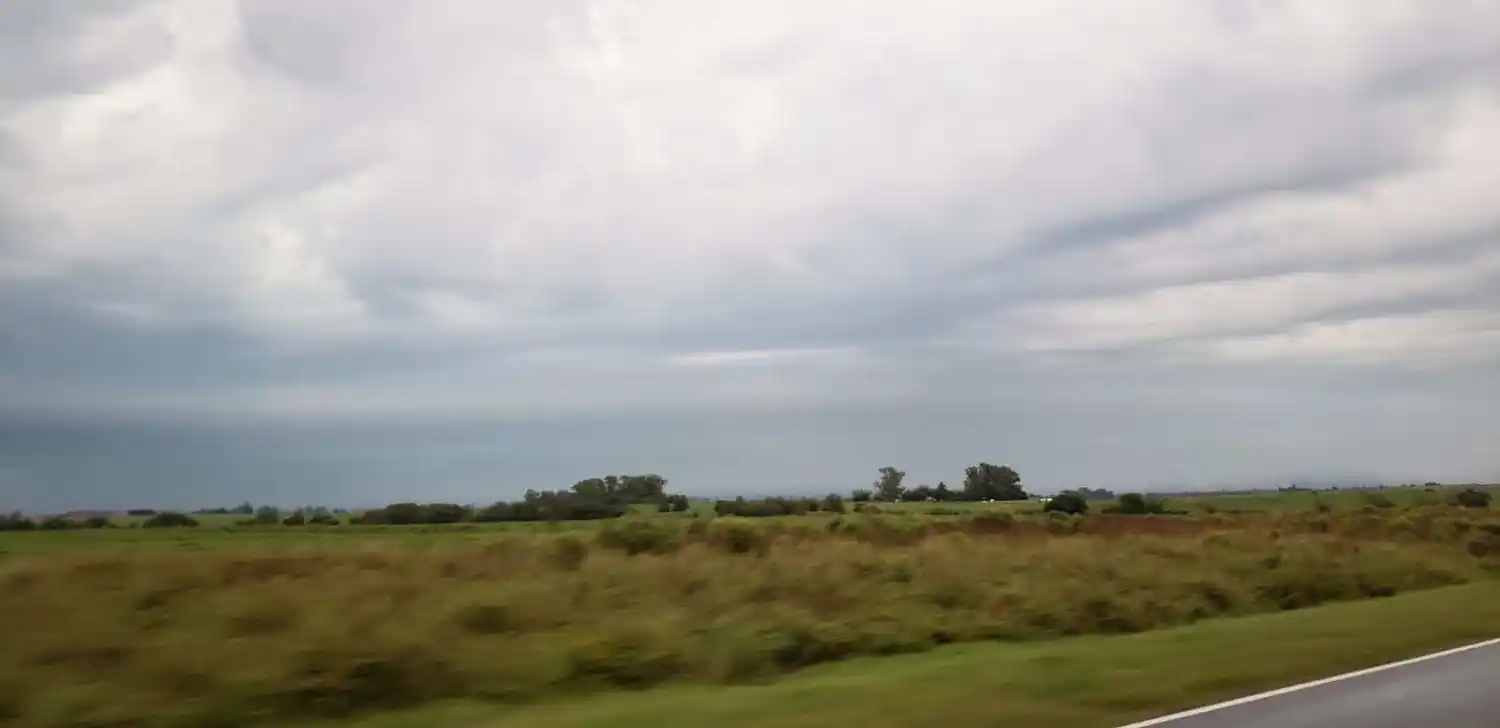 Pronostican un miércoles con fuertes tormentas y abundantes precipitaciones