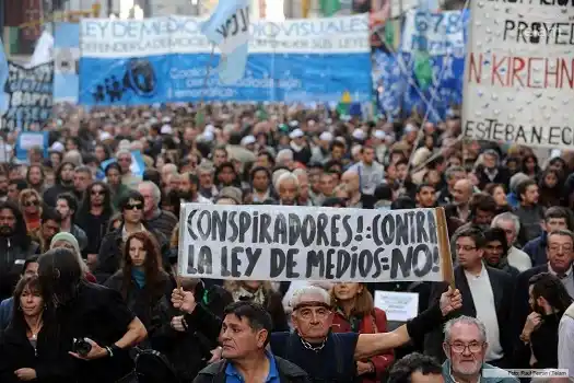 Urribarri: “Es un gran día para la democracia argentina”
